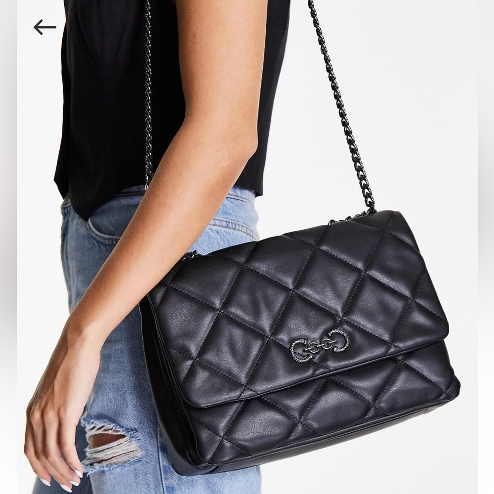 Topshop ASOS Black Quilted Chain Shoulder Bag